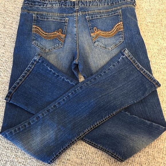 Rue21 Blue Skinny Jeans with Faded Wash - Picture 6 of 7